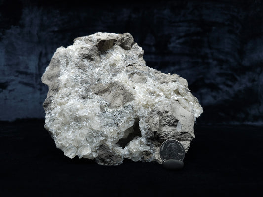 #33063 Super clear Nailhead Spar Calcite geode, Chalcopyrite ore and multiple small fossils in the matrix