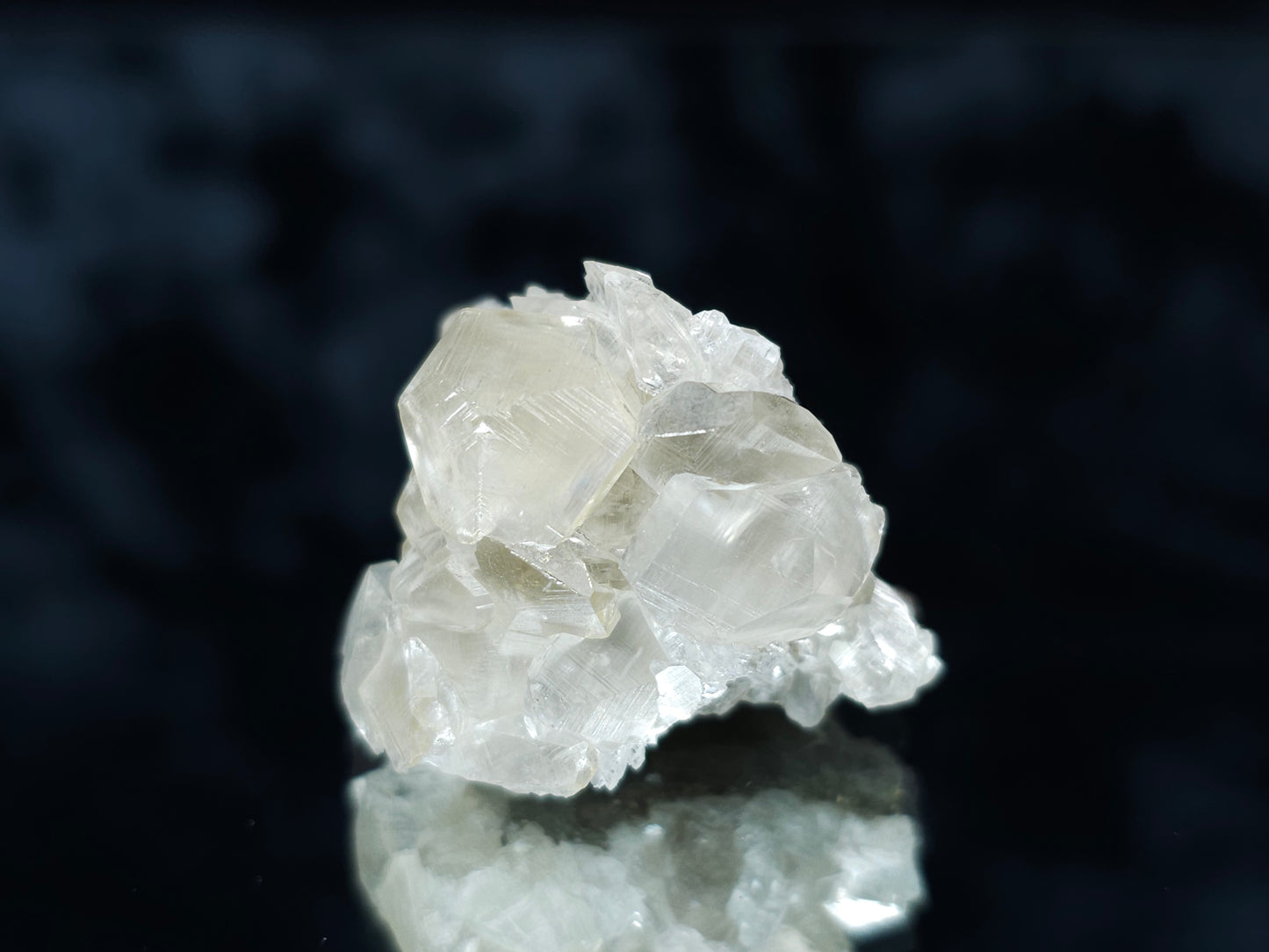 #33052 Super clear Nailhead Spar Calcite cluster, Chalcopyrite ore and multiple small fossils in the matrix