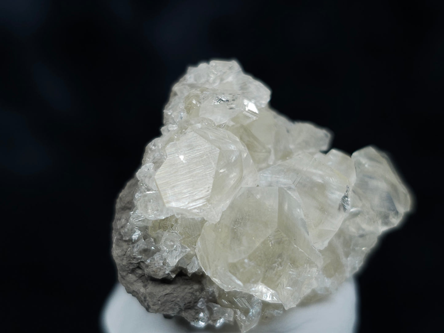 #33051 Super clear Nailhead Spar Calcite cluster, Chalcopyrite ore and multiple small fossils in the matrix