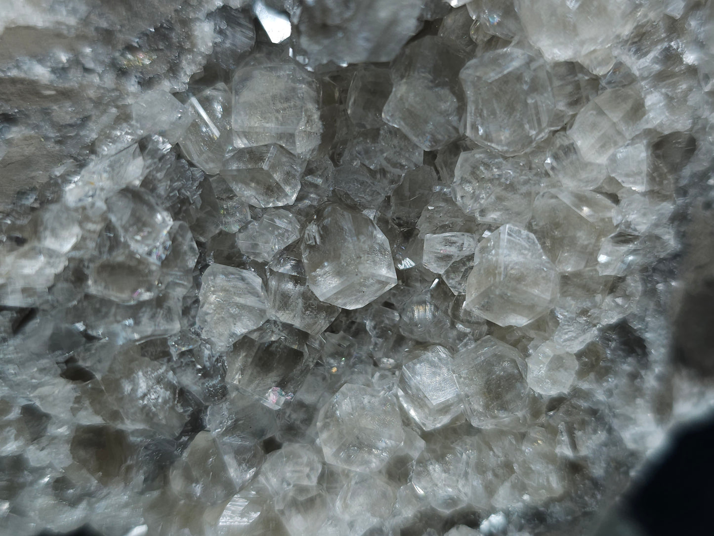#33066 Super clear Nailhead Spar Calcite cluster, Chalcopyrite ore and multiple small fossils in the matrix