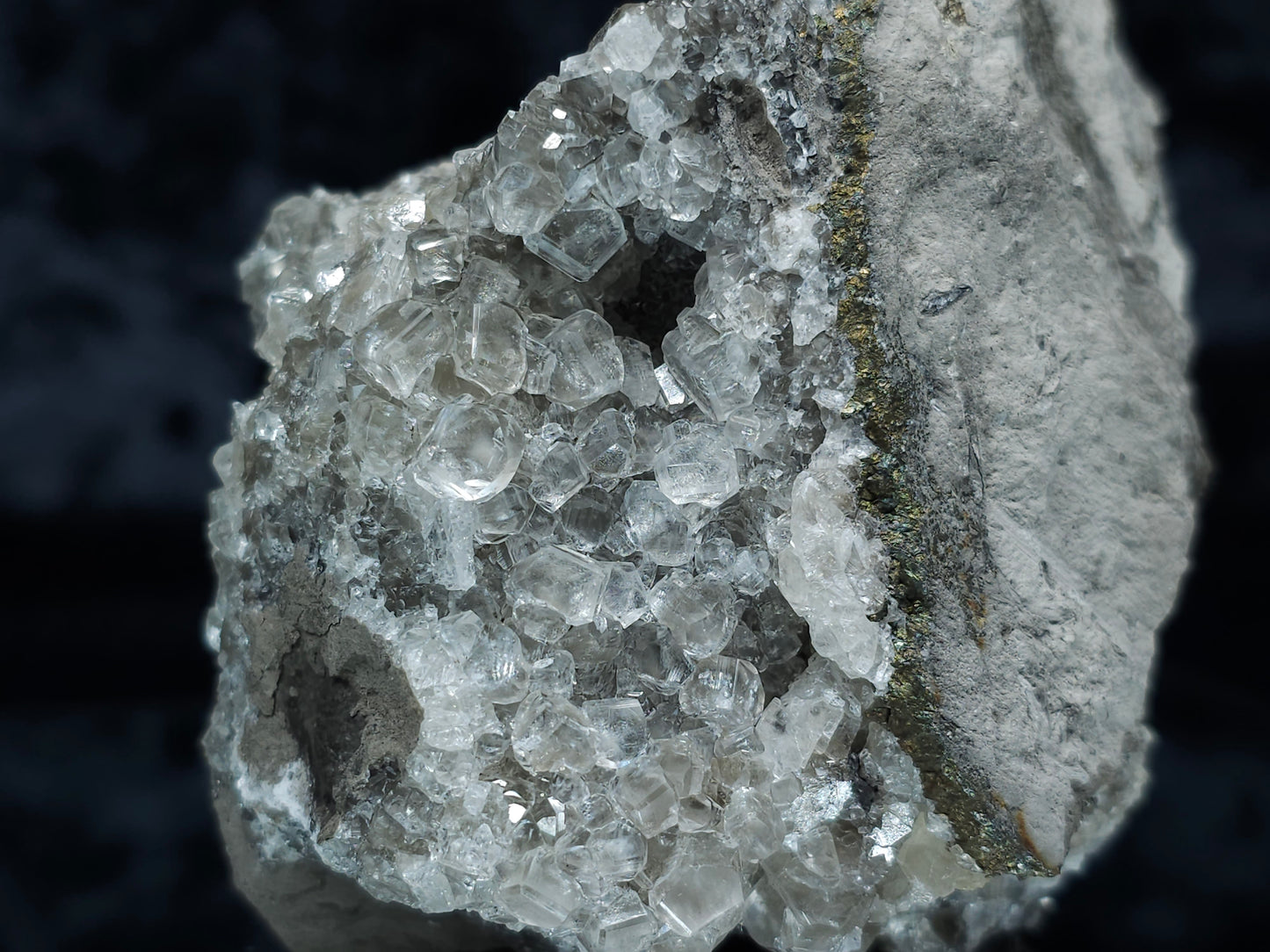 #33066 Super clear Nailhead Spar Calcite cluster, Chalcopyrite ore and multiple small fossils in the matrix