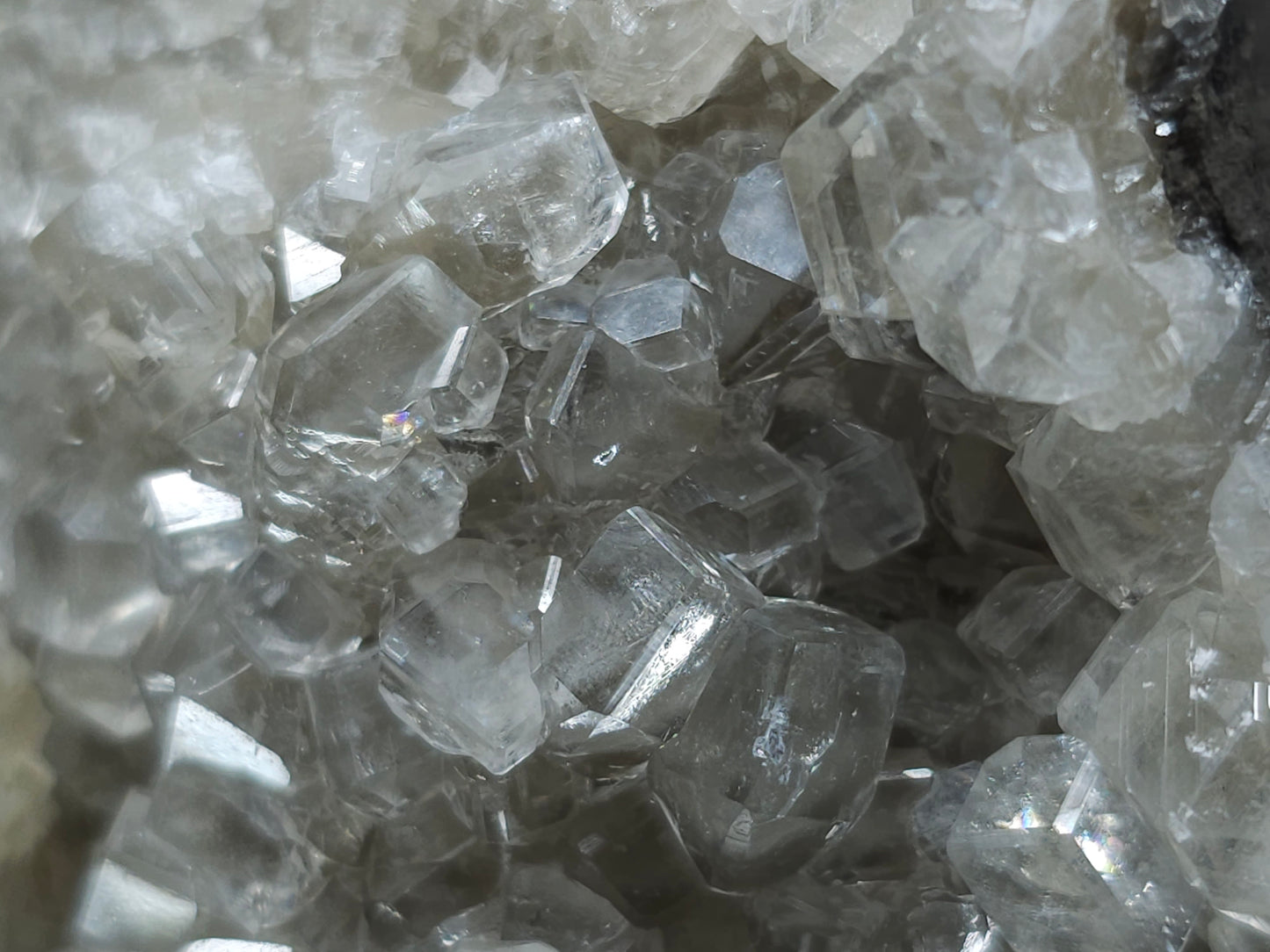 #33091 Super clear Nailhead Spar Calcite cluster, Chalcopyrite ore and multiple small fossils in the matrix