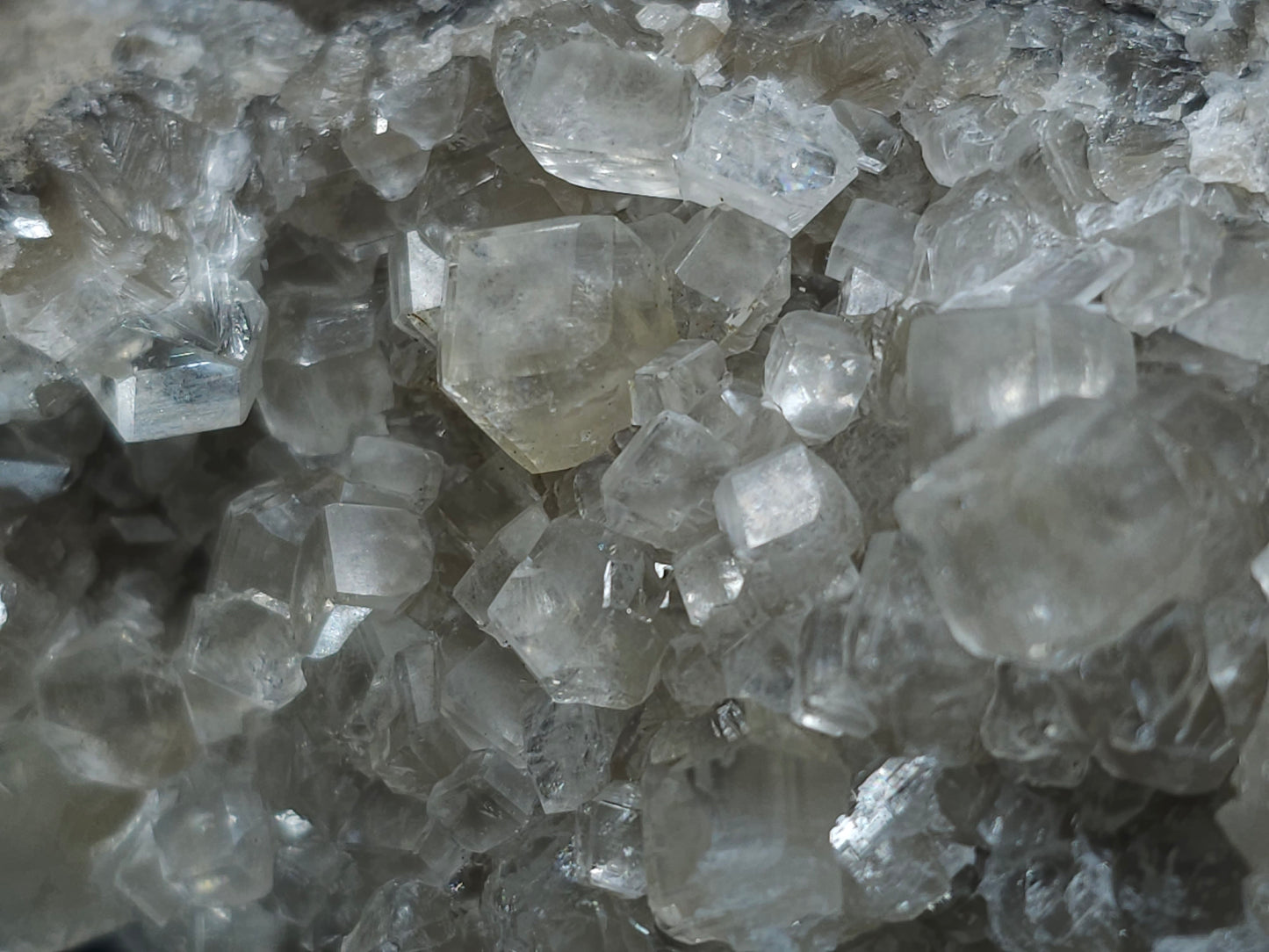 #33091 Super clear Nailhead Spar Calcite cluster, Chalcopyrite ore and multiple small fossils in the matrix