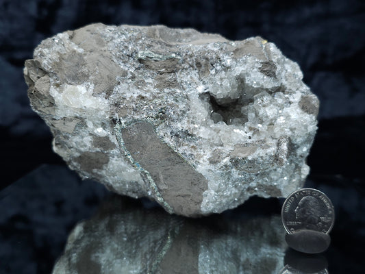 #33084 Super clear Nailhead Spar Calcite geode, Chalcopyrite ore and multiple small fossils in the matrix