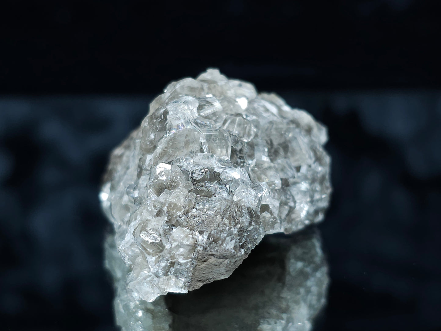 #33105 Super clear Nailhead Spar Calcite cluster with Chalcopyrite ore and multiple small fossils in the matrix