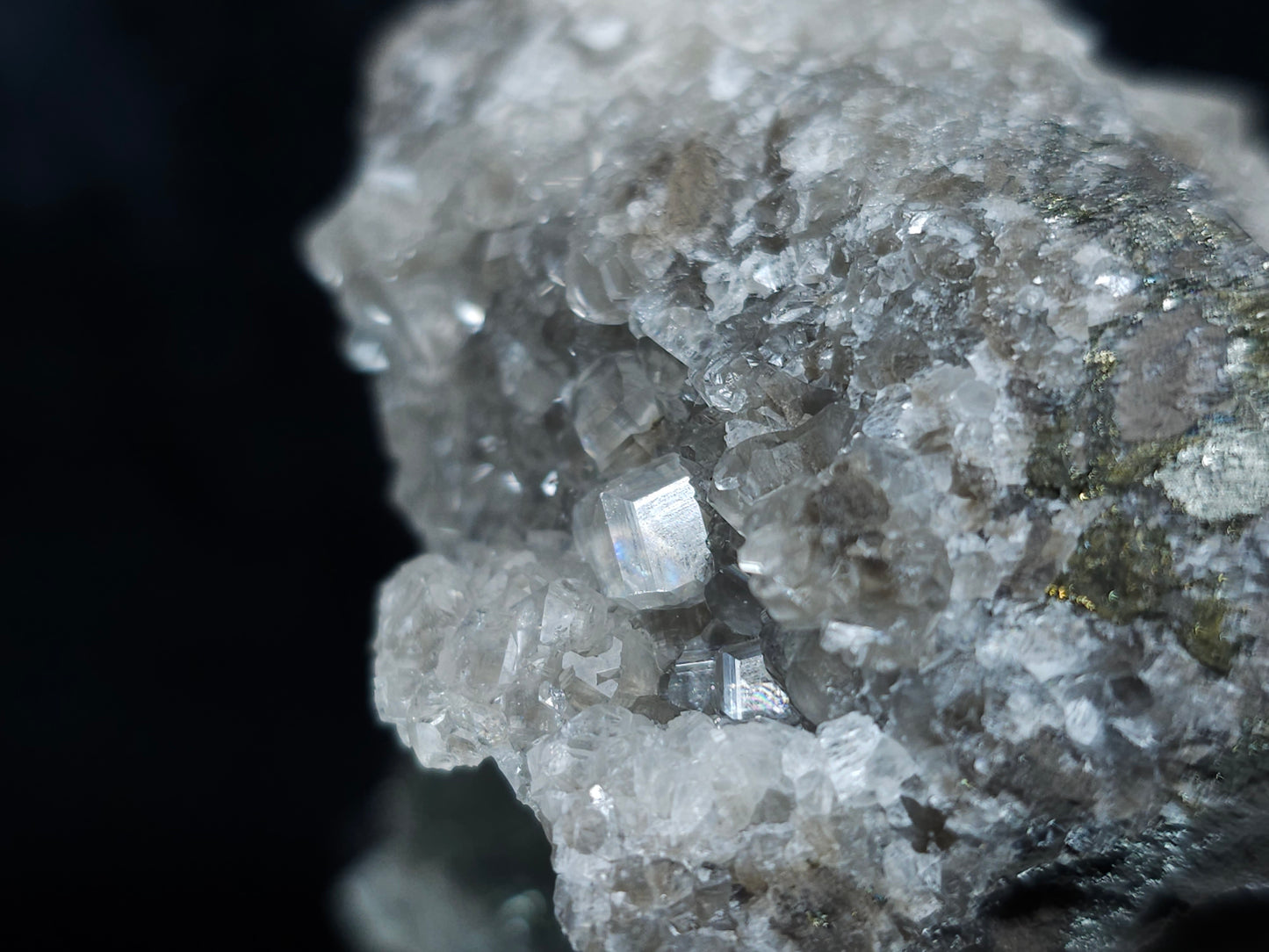 #33097 Super clear Nailhead Spar Calcite cluster, Chalcopyrite ore and multiple small fossils in the matrix