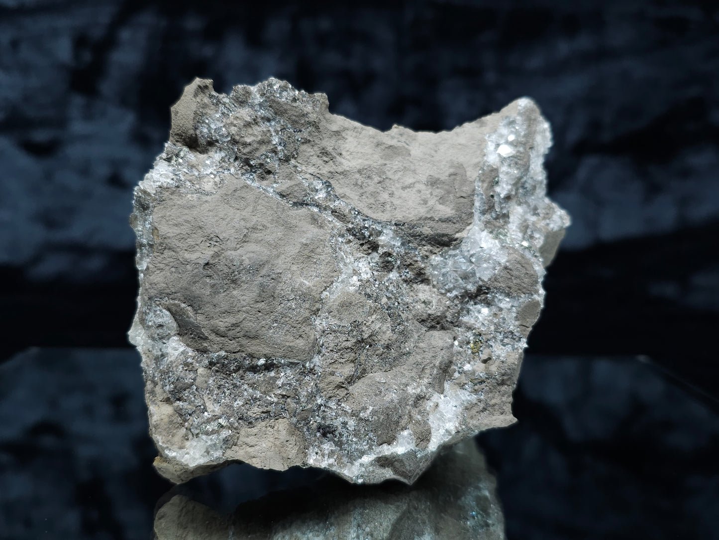 #33092 Super clear Nailhead Spar Calcite cluster, Chalcopyrite ore and multiple small fossils in the matrix