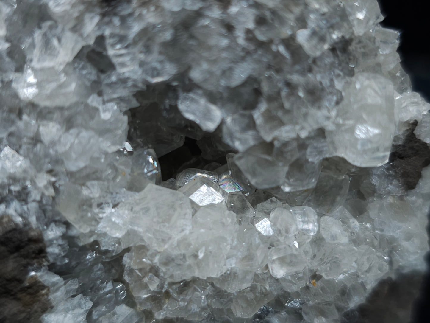 #33093 Super clear Nailhead Spar Calcite geode, Chalcopyrite ore and multiple small fossils in the matrix