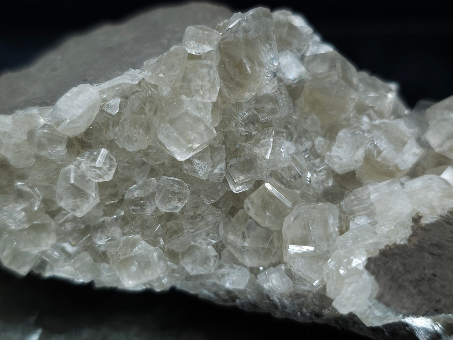 #33108 Super clear Nailhead Spar Calcite cluster with Chalcopyrite ore and multiple small fossils in the matrix