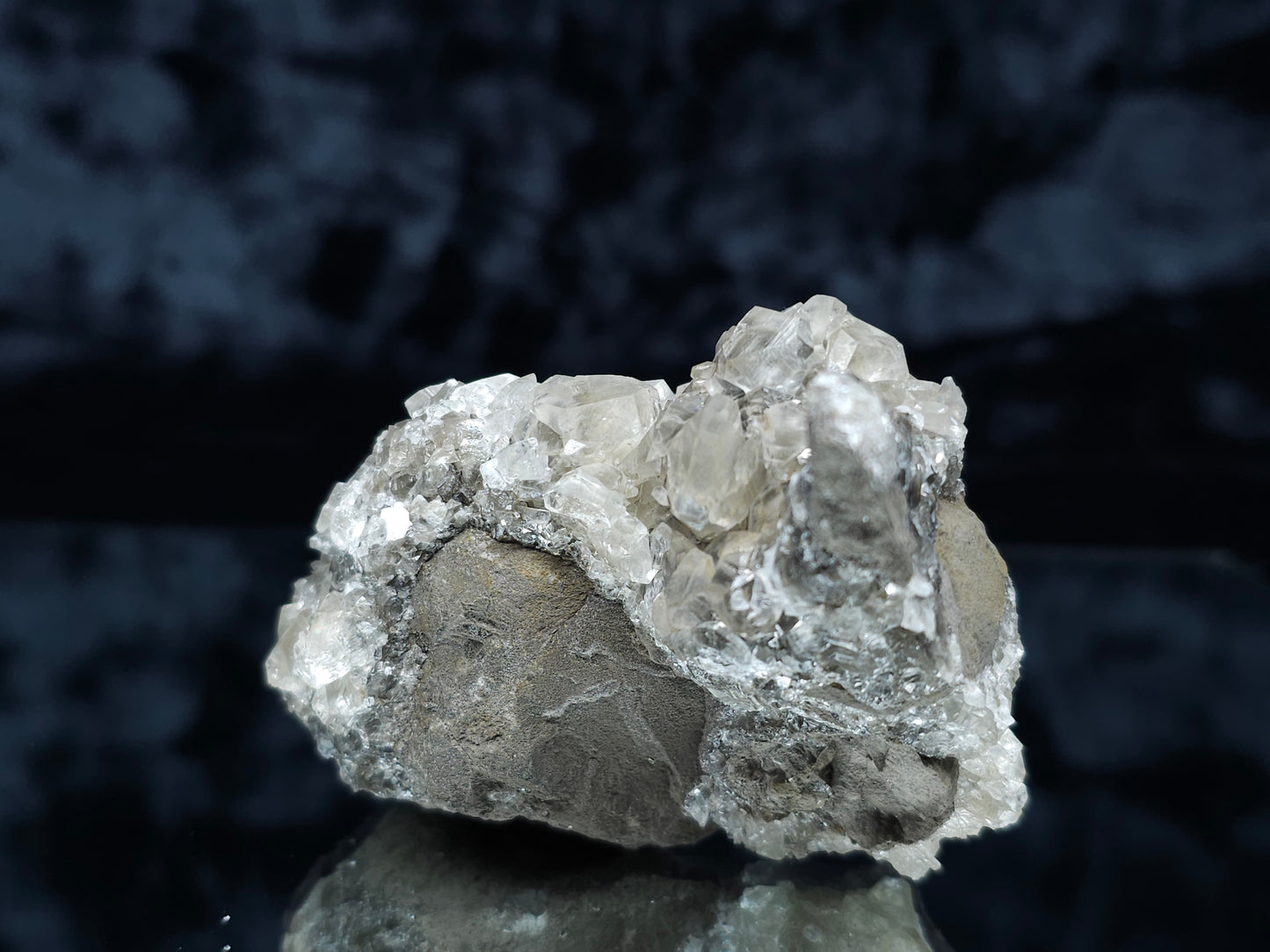 #33099 Super clear Nailhead Spar Calcite cluster, Chalcopyrite ore and multiple small fossils in the matrix
