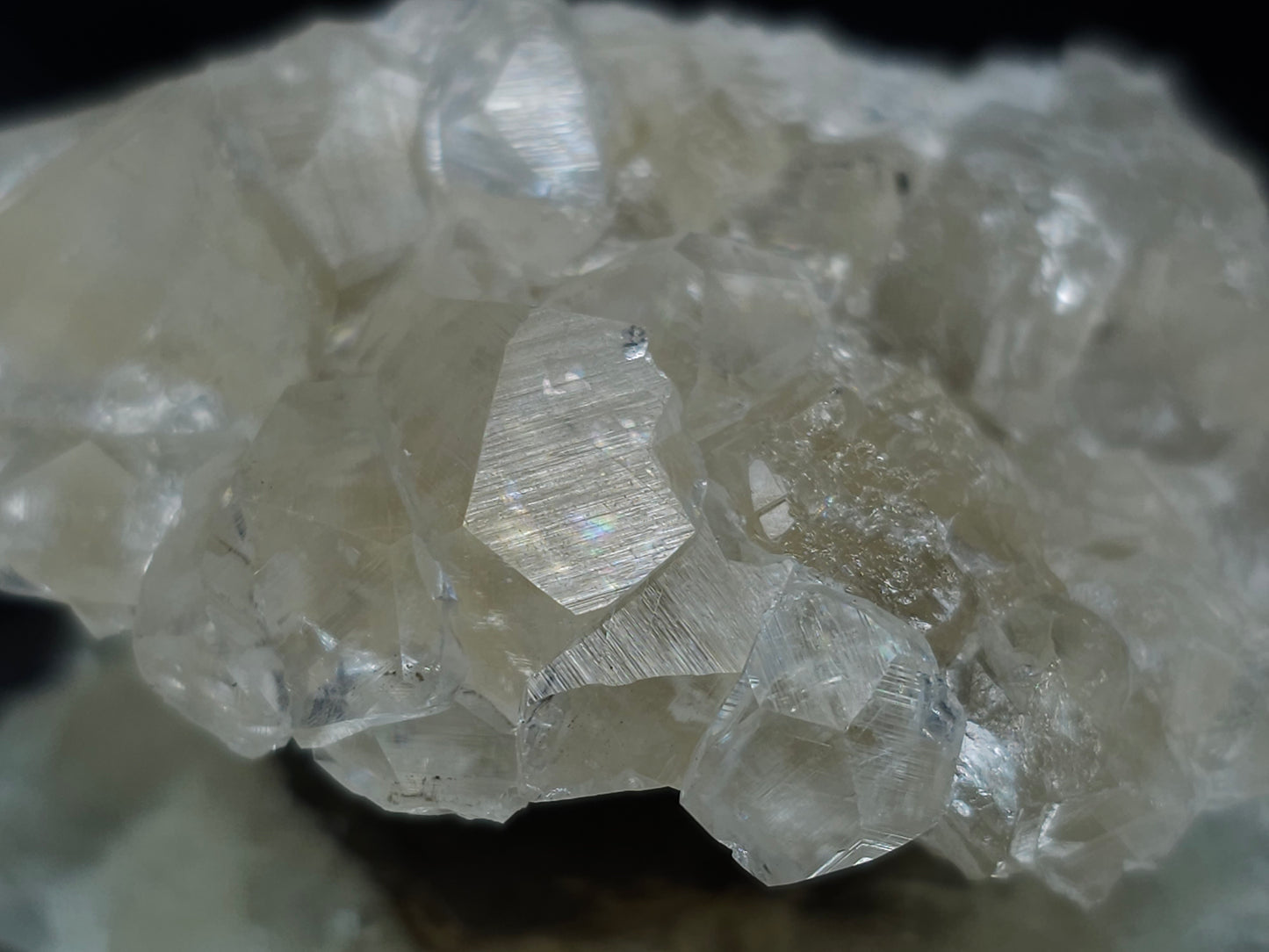 #33098 Super clear Nailhead Spar Calcite cluster, Chalcopyrite ore and multiple small fossils in the matrix