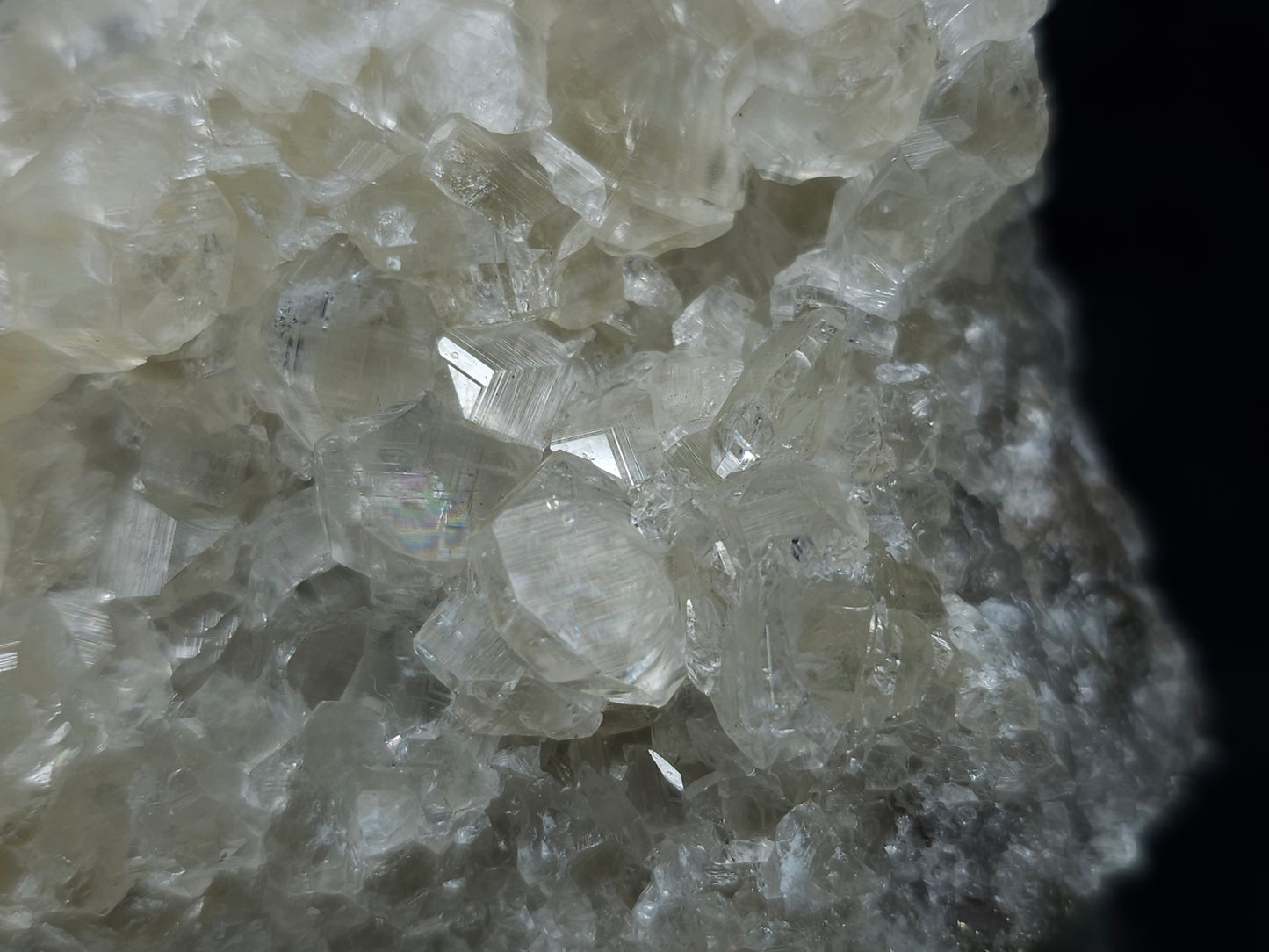 #33104 Super clear Nailhead Spar Calcite cluster with  Chalcopyrite ore and multiple small fossils in the matrix