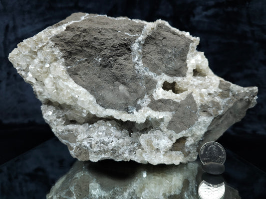 #33107 Super clear Nailhead Spar Calcite geode with Chalcopyrite ore and multiple small fossils in the matrix