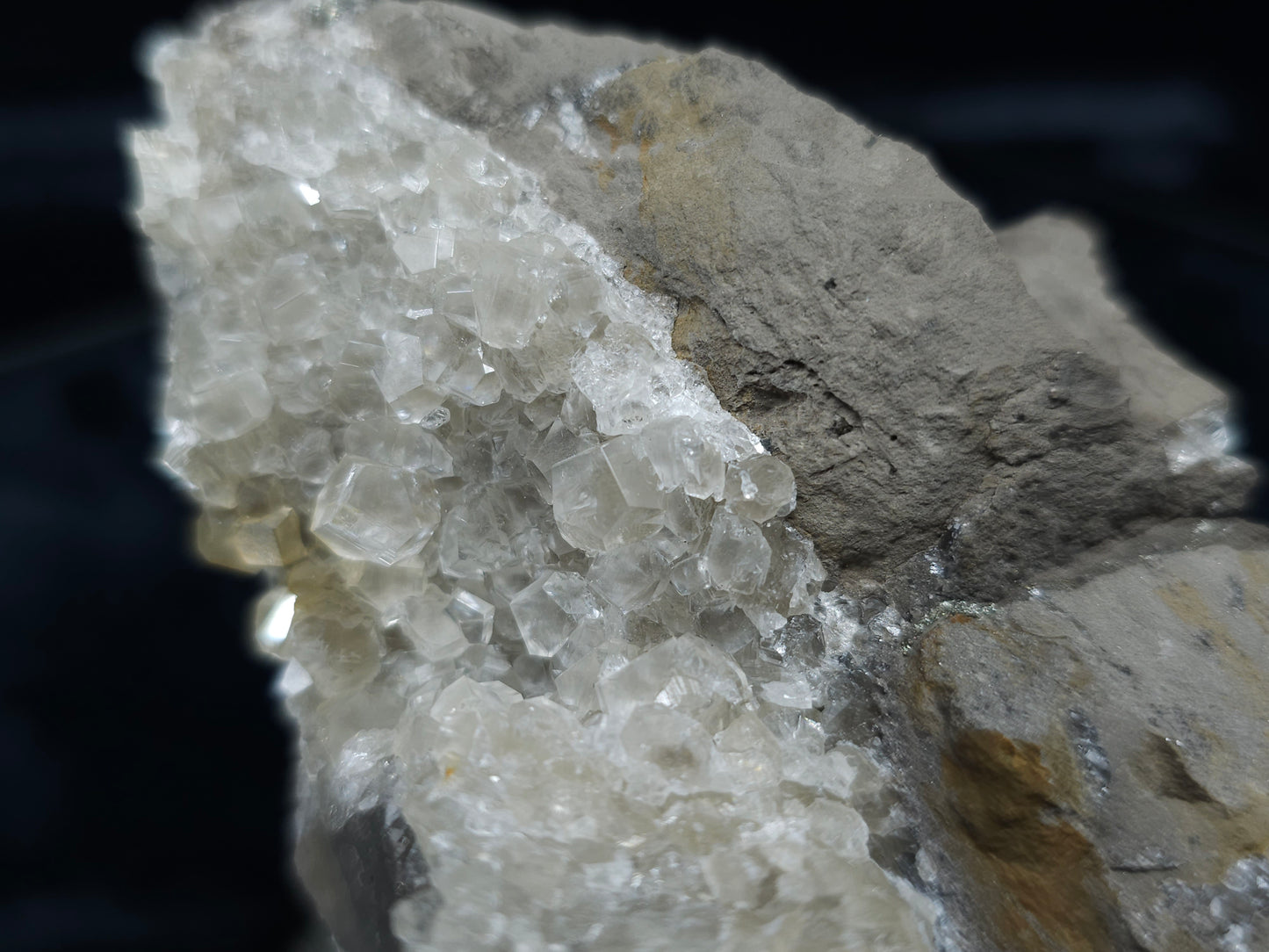 #33075 Super clear Nailhead Spar Calcite cluster, Chalcopyrite ore and multiple small fossils in the matrix