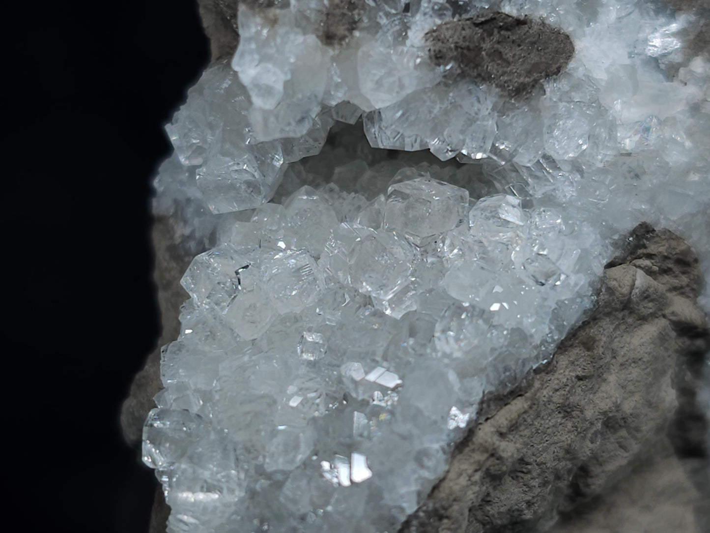 #33060 Super clear Nailhead Spar Calcite cluster, Chalcopyrite ore and multiple small fossils in the matrix