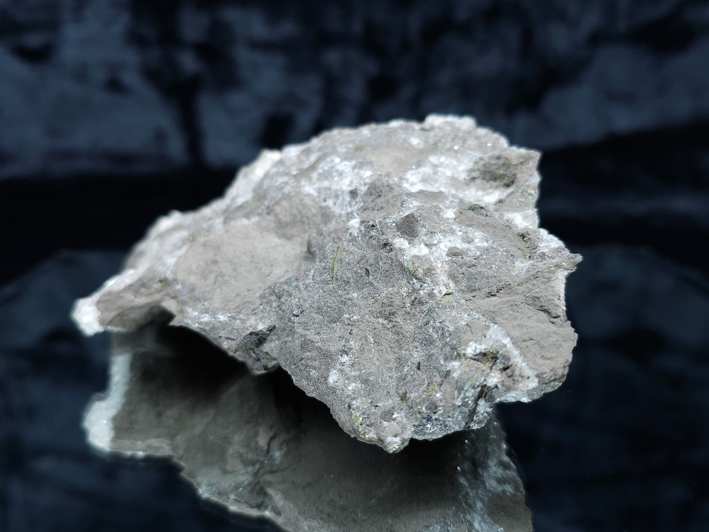 #33079 Super clear Nailhead Spar Calcite cluster, Chalcopyrite ore and multiple small fossils in the matrix.