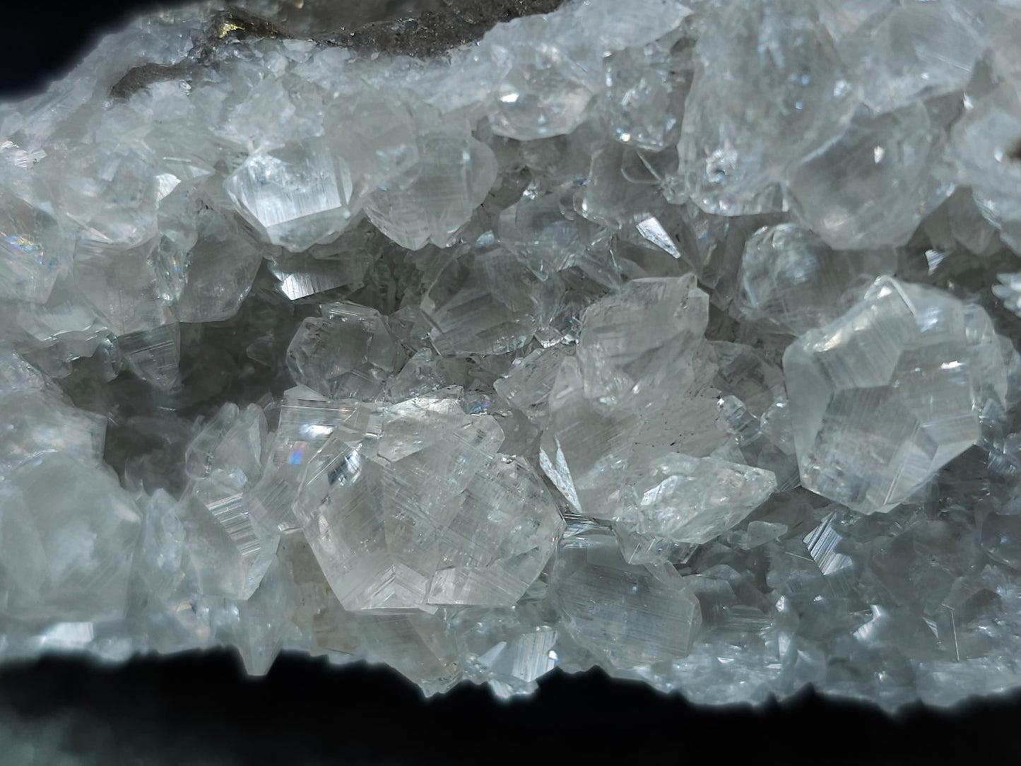 #33116 Super clear Nailhead Spar Calcite cluster with Chalcopyrite ore and multiple small fossils in the matrix