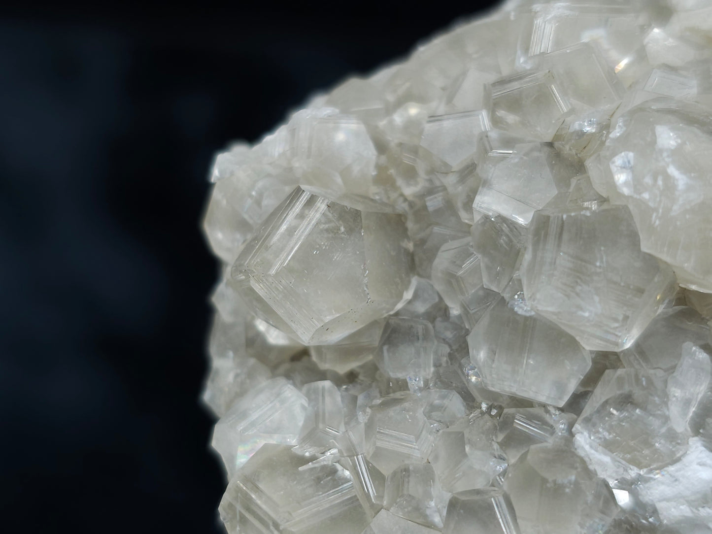 #33115 Super clear Nailhead Spar Calcite cluster with Chalcopyrite ore and multiple small fossils in the matrix