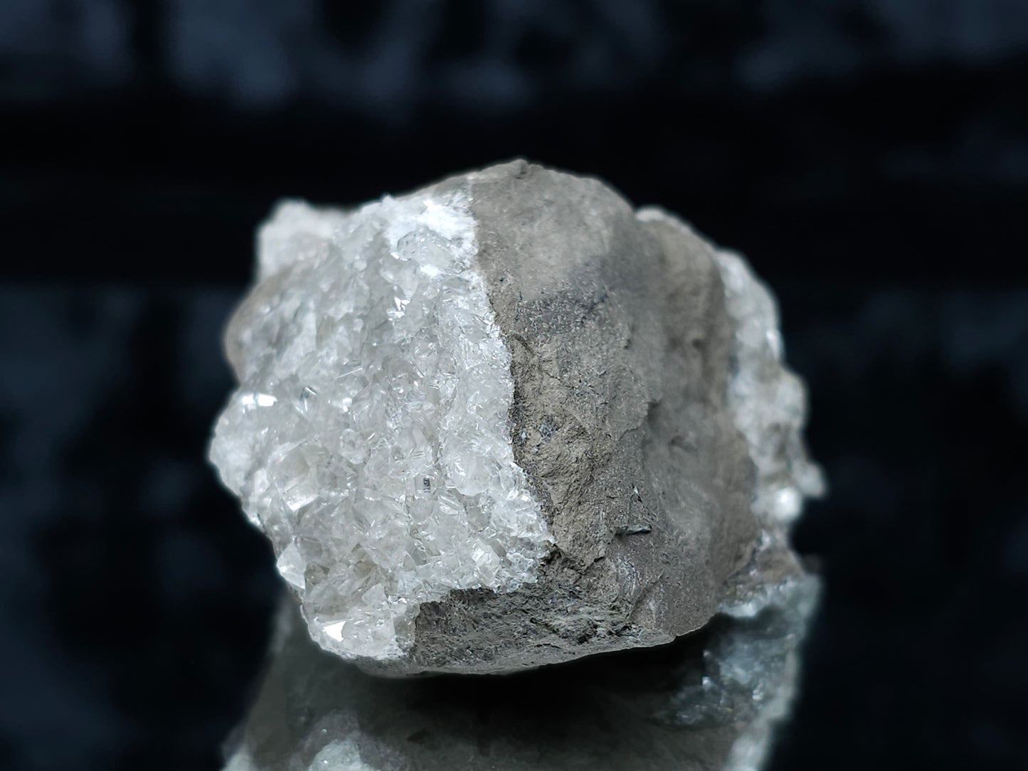 #33117 Super clear Nailhead Spar Calcite cluster with Chalcopyrite ore and multiple small fossils in the matrix