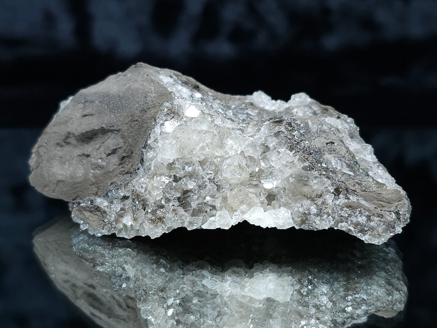 #33117 Super clear Nailhead Spar Calcite cluster with Chalcopyrite ore and multiple small fossils in the matrix