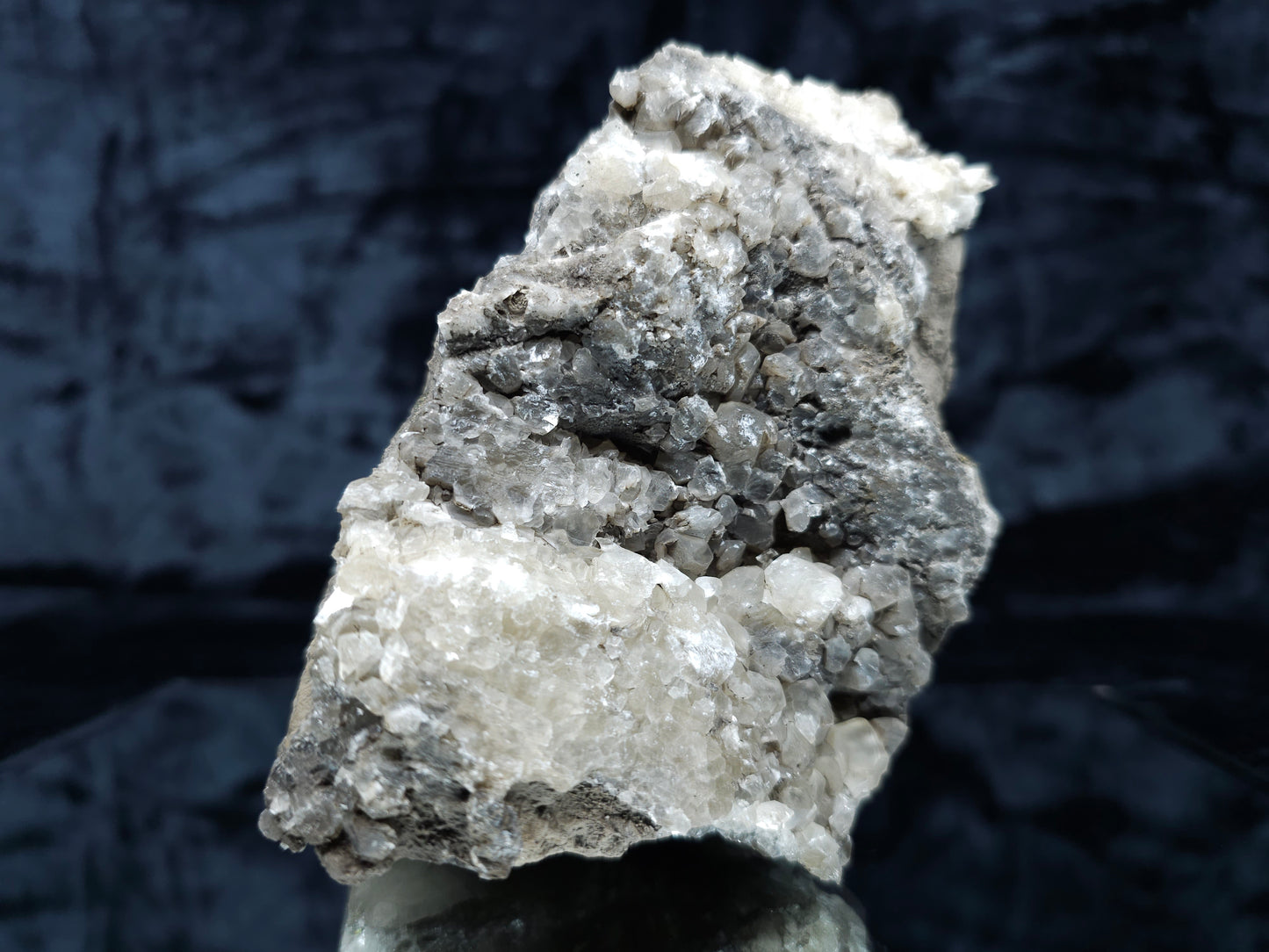 #33118 Super clear Nailhead Spar Calcite geode with Chalcopyrite ore and multiple small fossils in the matrix