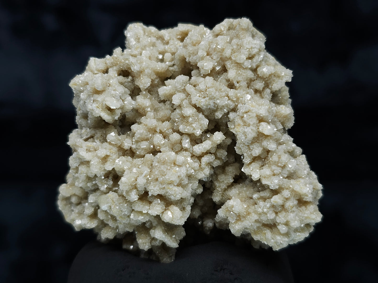 #88001 Calcite Combined form after cream-white Calcite pseudomorphs after needle Calcite