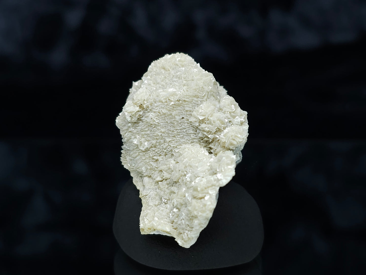 #88020 Cream-white Calcite pseudomorph after Combined form Calcite