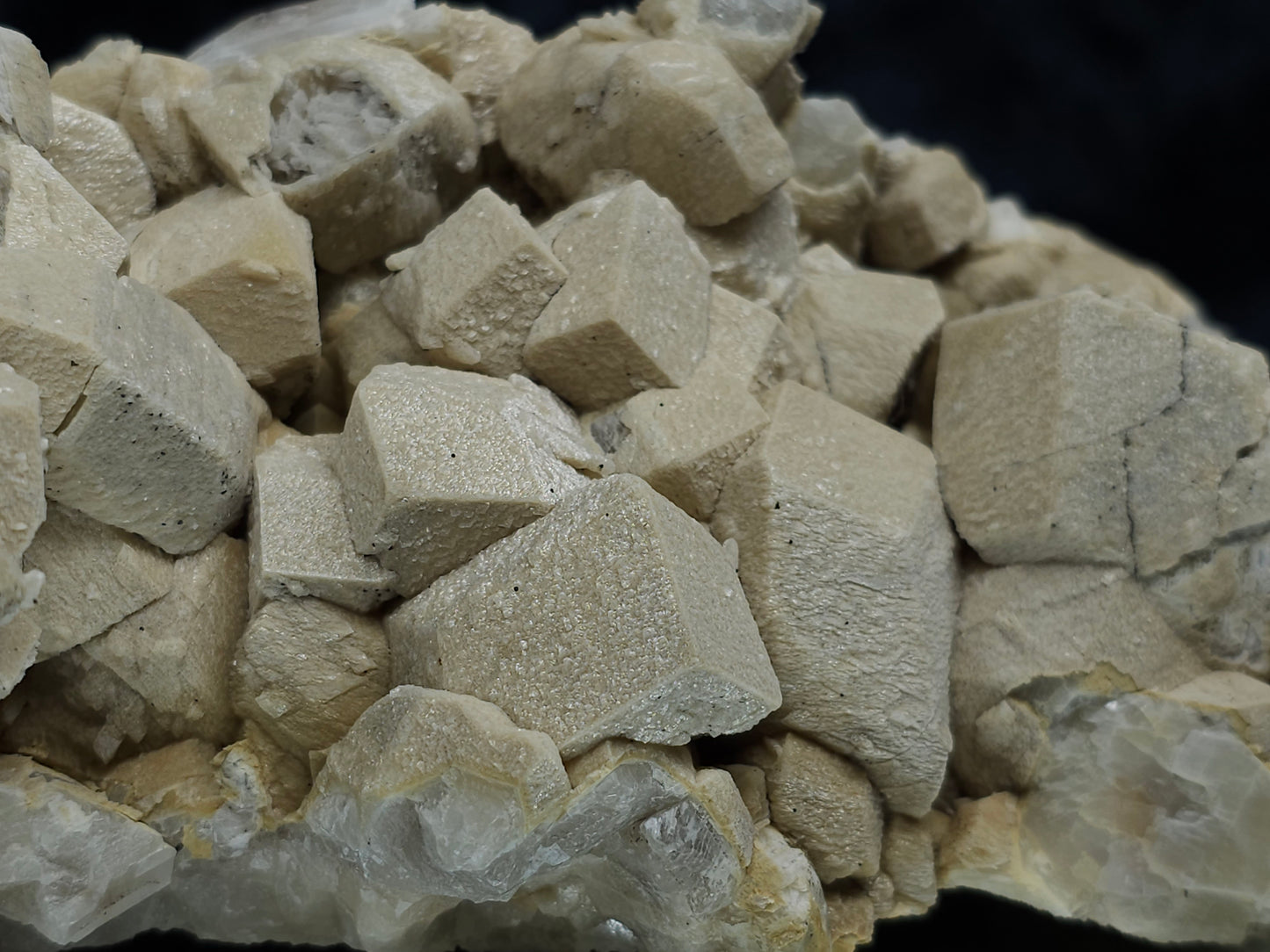 #88036 Hematite on cream-white Calcite pseudomorph after Combined form Calcite on Calcite matrix