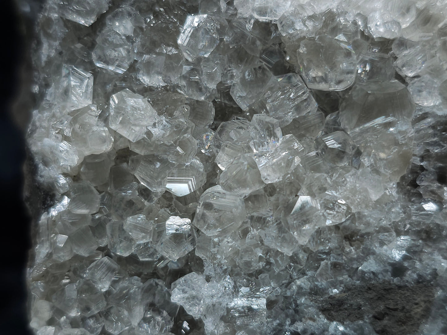 #33121 Super clear Nailhead Spar Calcite cluster with Chalcopyrite ore and multiple small fossils in the matrix