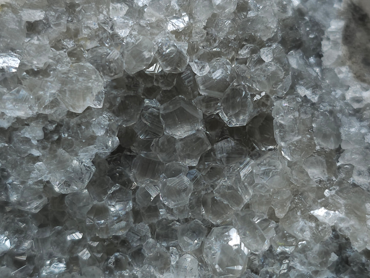 #33121 Super clear Nailhead Spar Calcite cluster with Chalcopyrite ore and multiple small fossils in the matrix