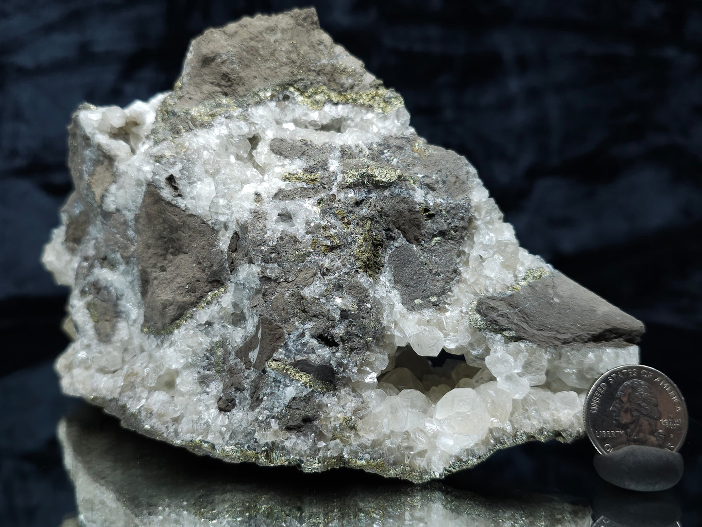 #33122 Super clear Nailhead Spar Calcite geode with Chalcopyrite ore and multiple small fossils in the matrix