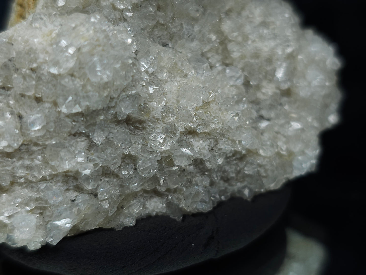 #88075 Spirit Gwindel Quartz on Calcite pseudomorph after Calcite on matrix