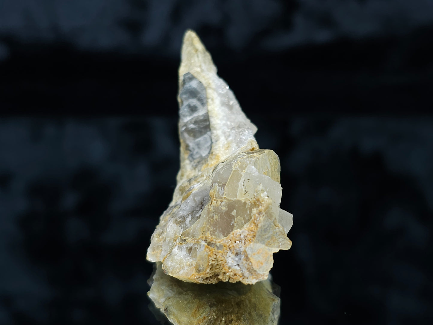 #88094 Spirit Gwindel Quartz on Calcite pseudomorph after Calcite matrix