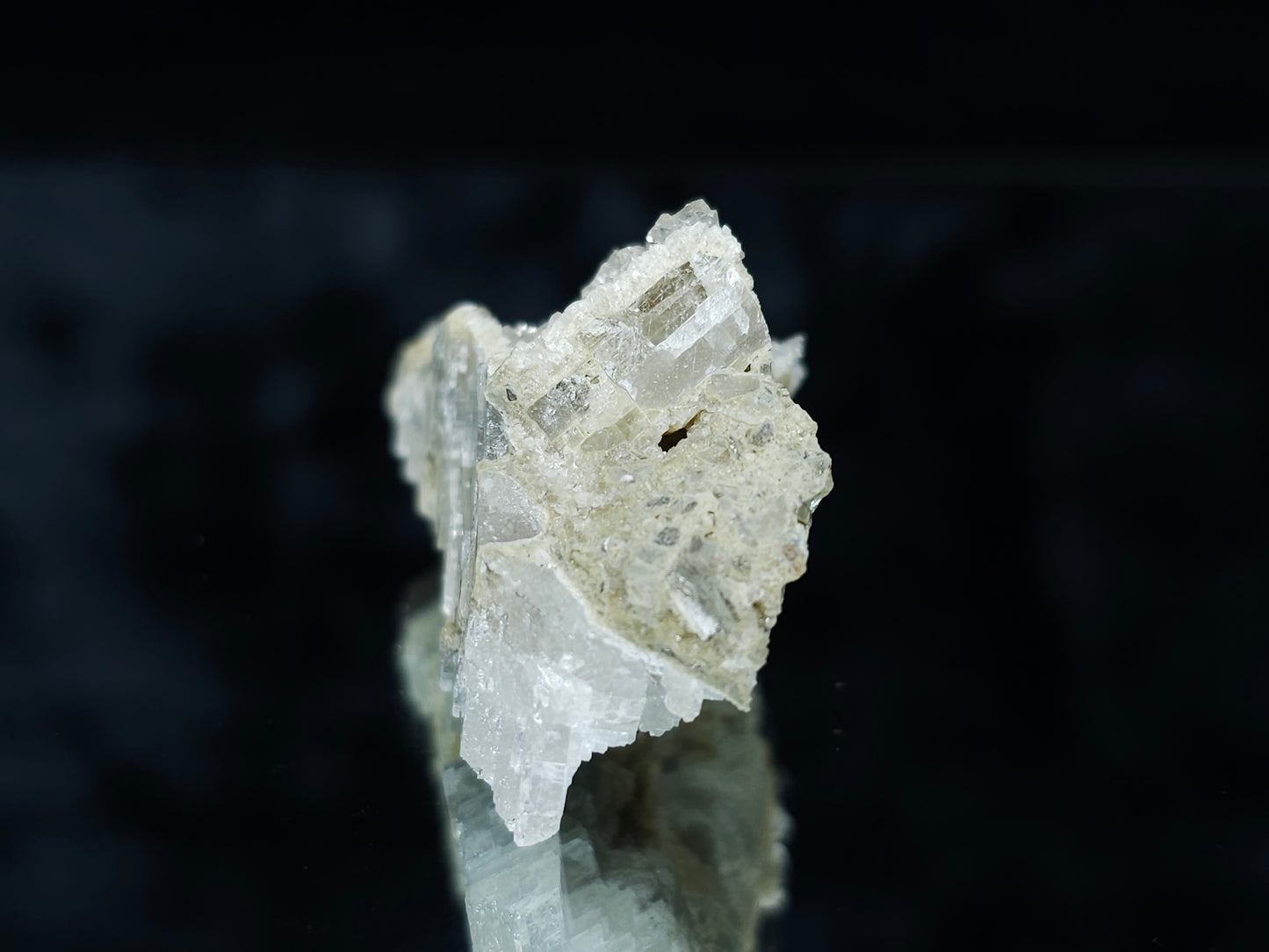 #88103 Spirit Gwindel Quartz on Calcite pseudomorph after Calcite matrix