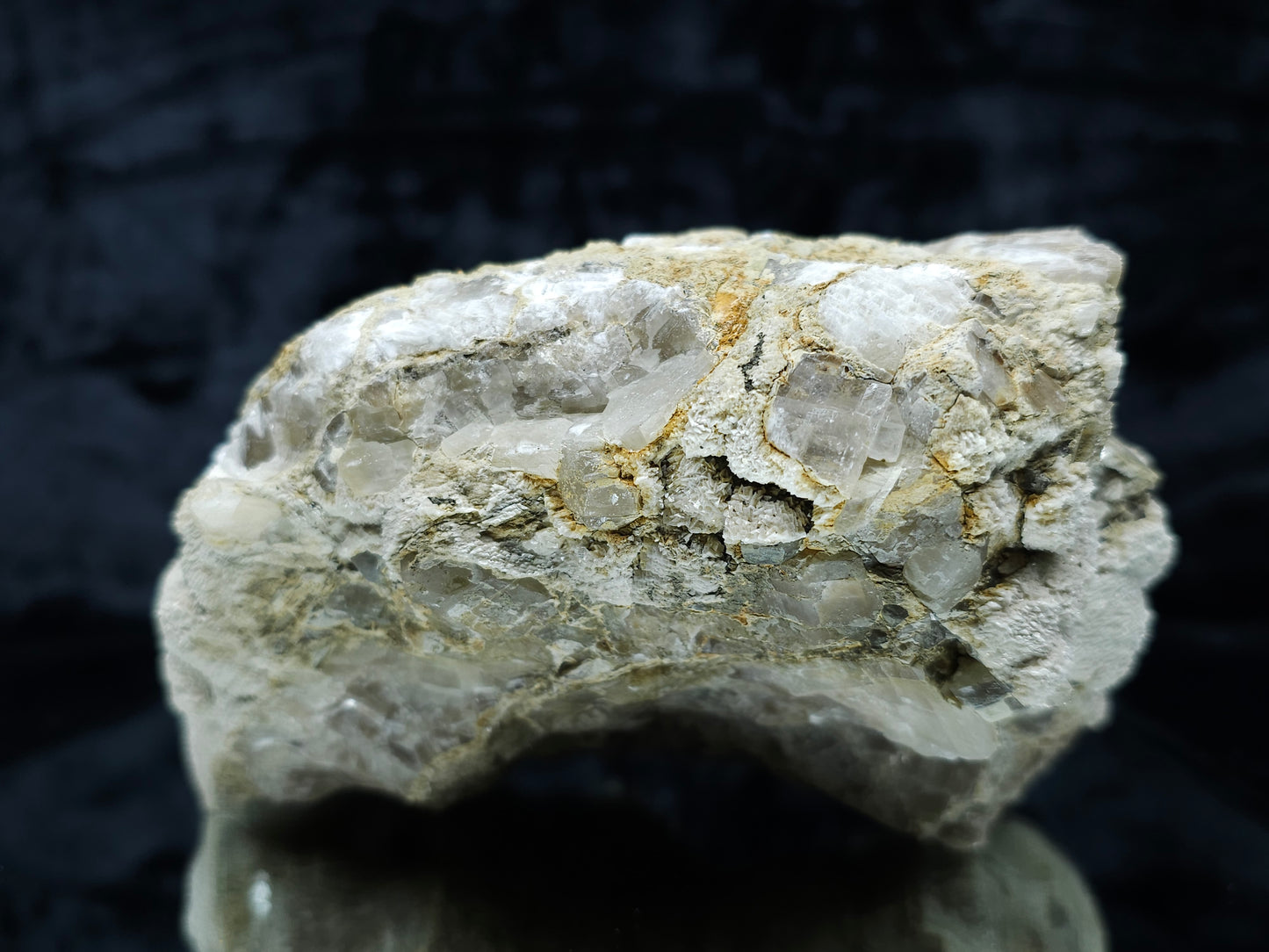 #88114 Spirit Gwindel Quartz on cream-white Calcite pseudomorph after combined form Calcite on matrix