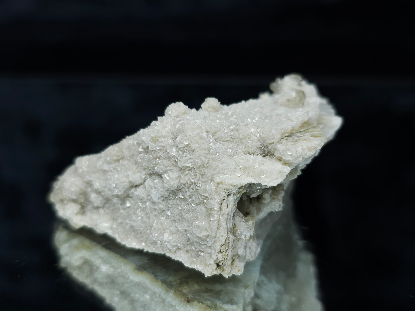 #88117 Spirit Gwindel Quartz on cream-white Calcite pseudomorph after Combined form Calcite