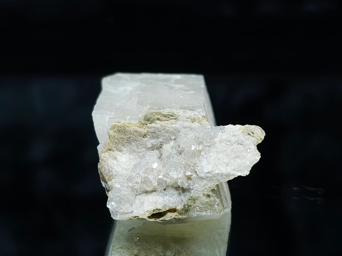 #88135 Spirit Gwindel Quartz on cream-white Calcite pseudomorph after Calcite