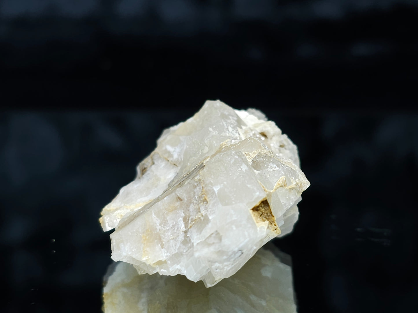 #88136 Spirit  Gwindel Quartz on cream-white Calcite pseudomorph after Calcite