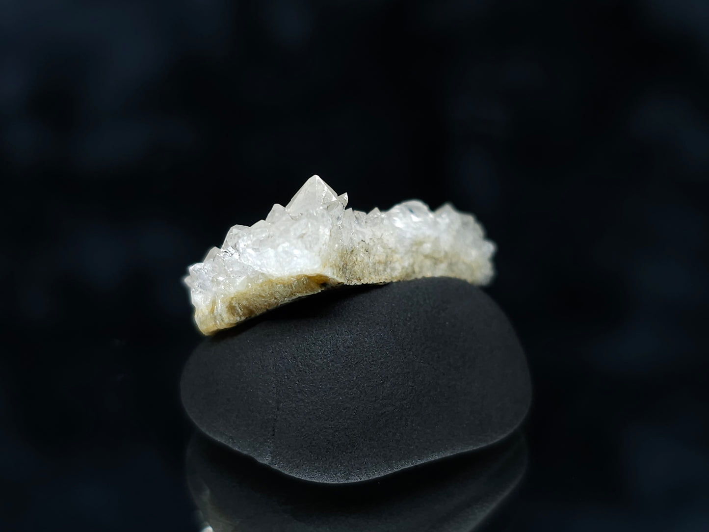 #88139 Spirit Gwindel Quartz on cream-white Calcite pseudomorph after Calcite