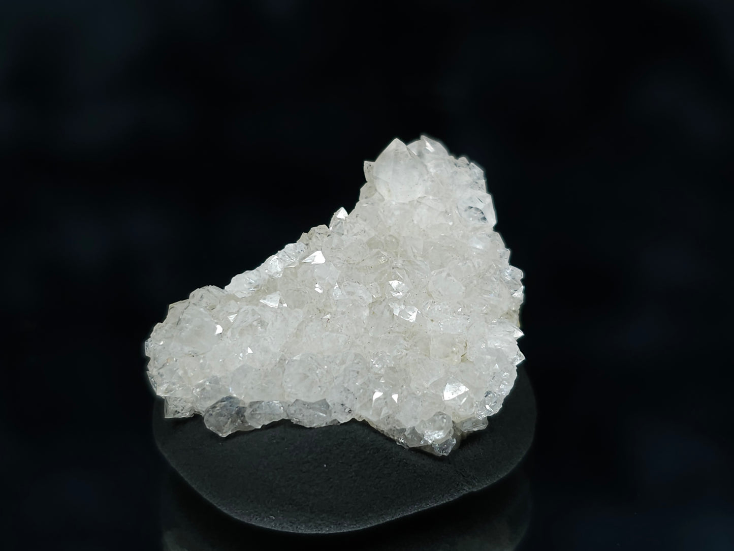 #88139 Spirit Gwindel Quartz on cream-white Calcite pseudomorph after Calcite