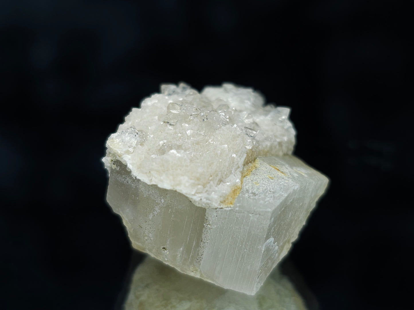 #88140 Spirit Gwindel Quartz on cream-white Calcite pseudomorph after Calcite