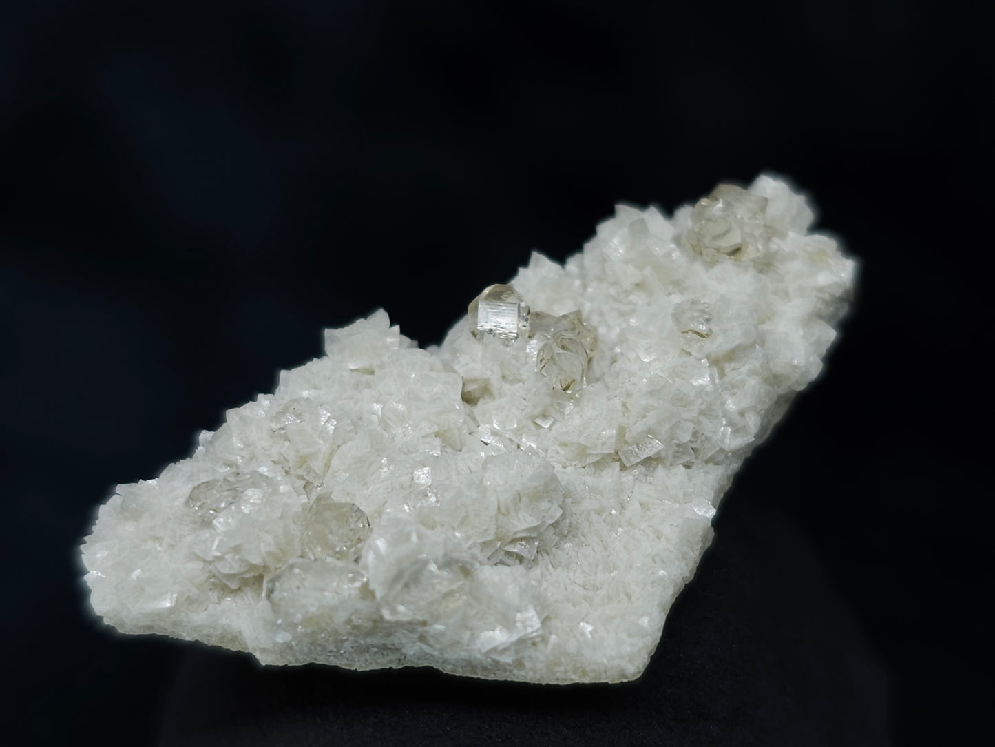 #88147 Spirit Gwindel Quartz on cream-white Calcite pseudomorph after Calcite