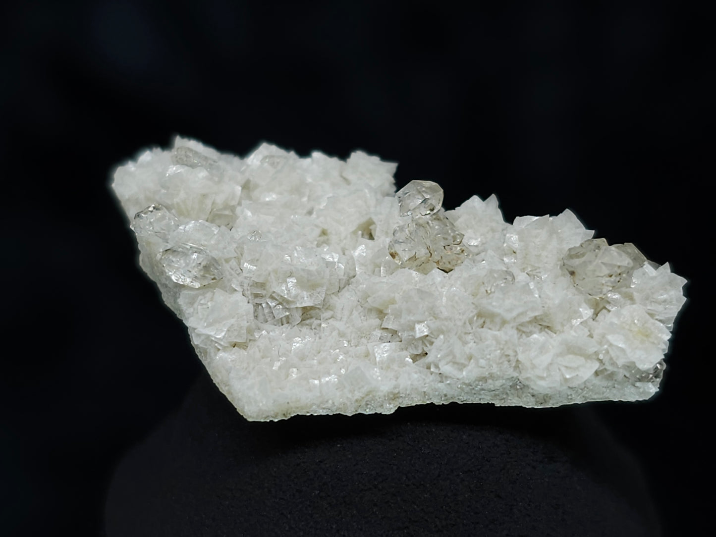 #88147 Spirit Gwindel Quartz on cream-white Calcite pseudomorph after Calcite