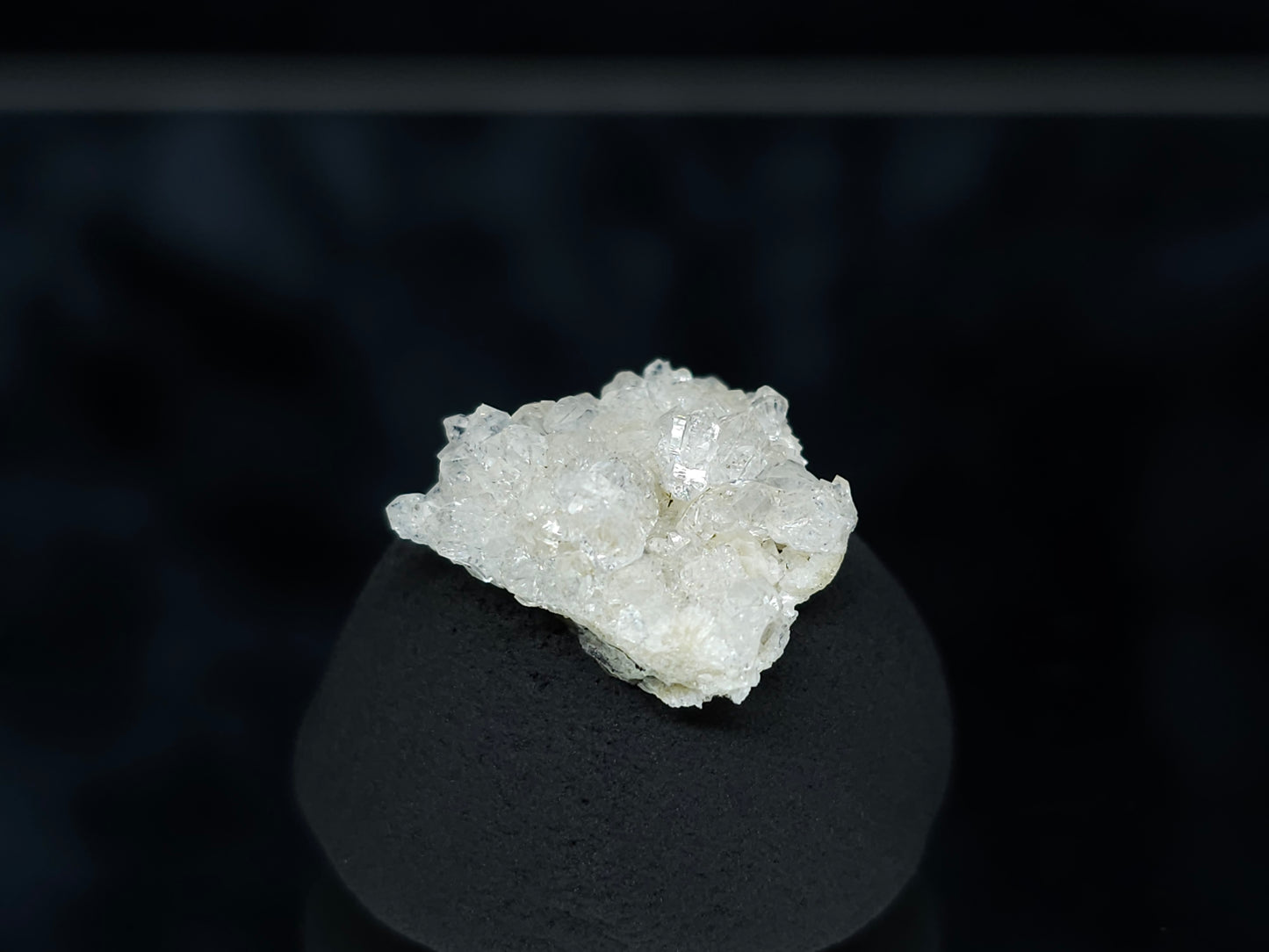 #88151 Spirit Gwindel Quartz on cream-white Calcite pseudomorph after Calcite