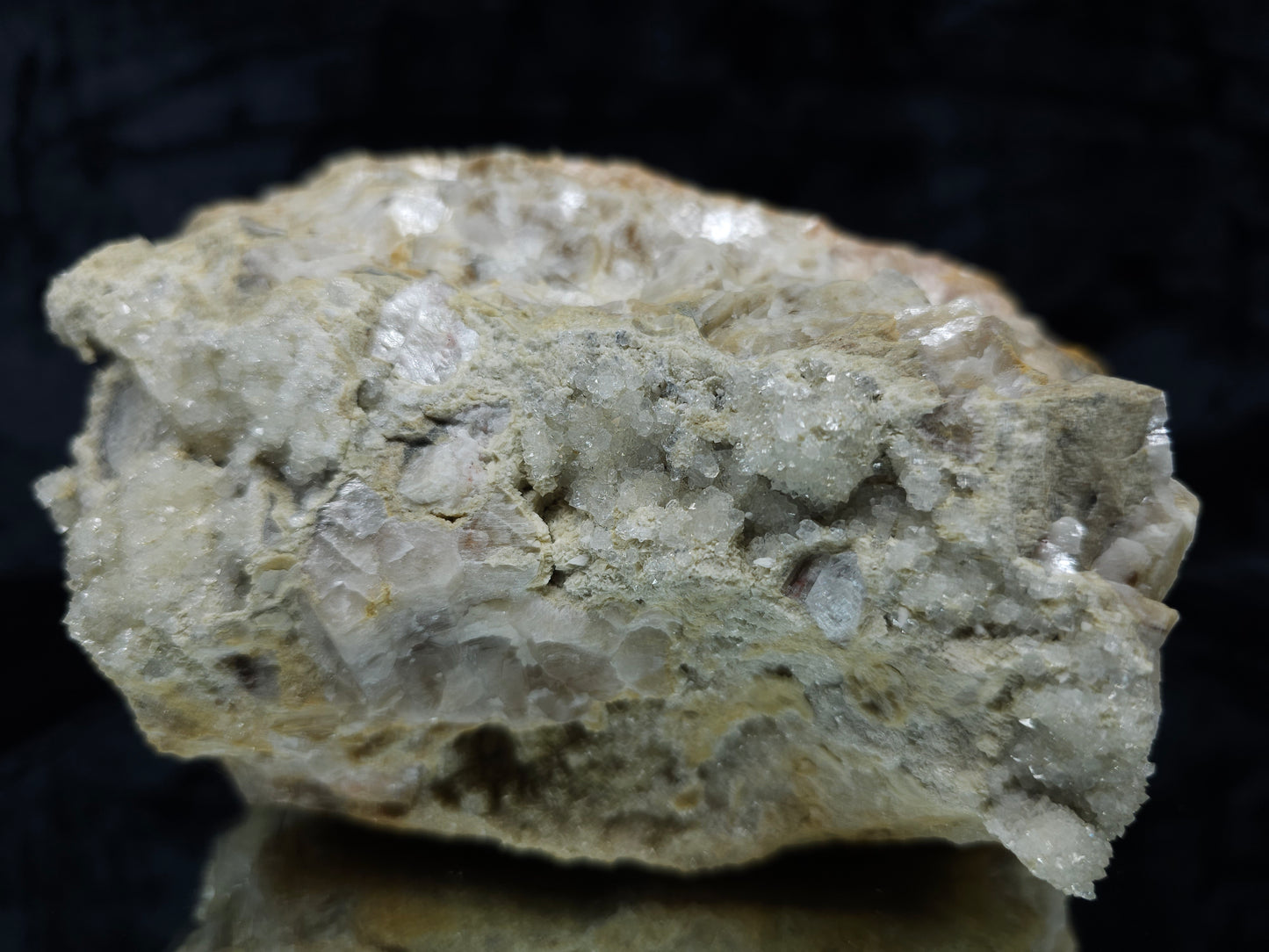 #88174 Spirit Gwindel Quartz formation on cream-white Calcite pseudomorph after Calcite matrix