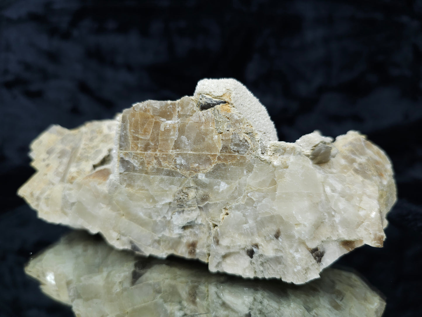 #88175 Spirit Gwindel Quartz formation on cream-white Calcite pseudomorph after Combined form Calcite on matrix