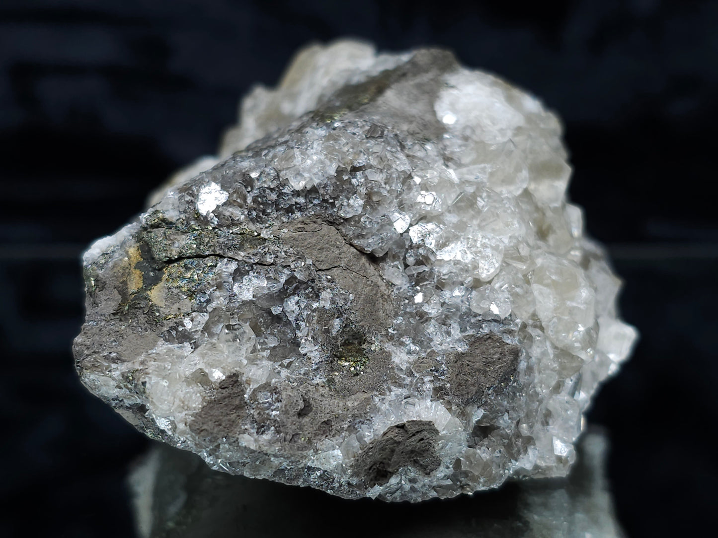 #33138 Super clear Nailhead Spar Calcite cluster with Chalcopyrite ore and multiple small fossils in the matrix