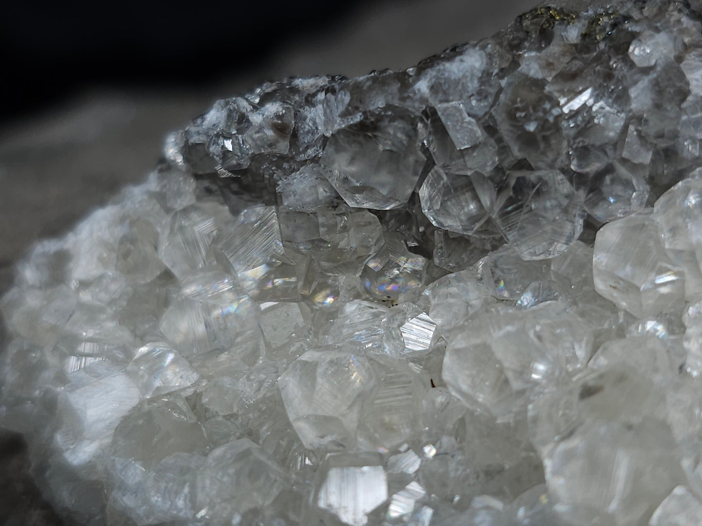 #33132 Super clear Nailhead Spar Calcite cluster with Chalcopyrite ore and multiple small fossils in the matrix