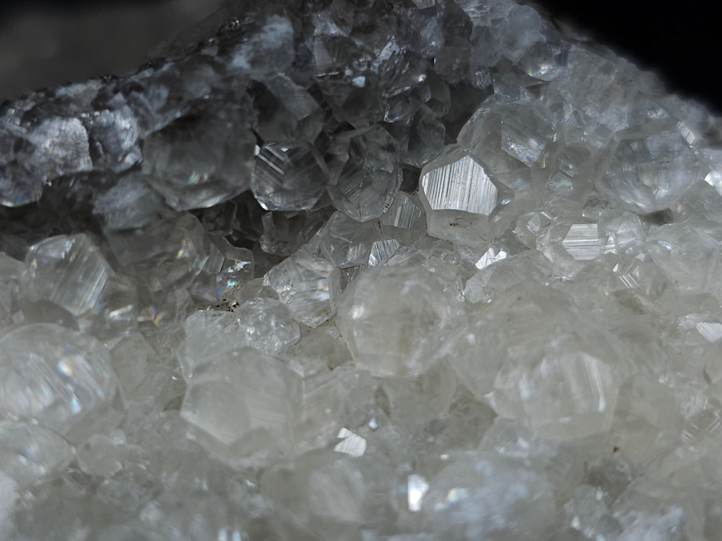 #33132 Super clear Nailhead Spar Calcite cluster with Chalcopyrite ore and multiple small fossils in the matrix
