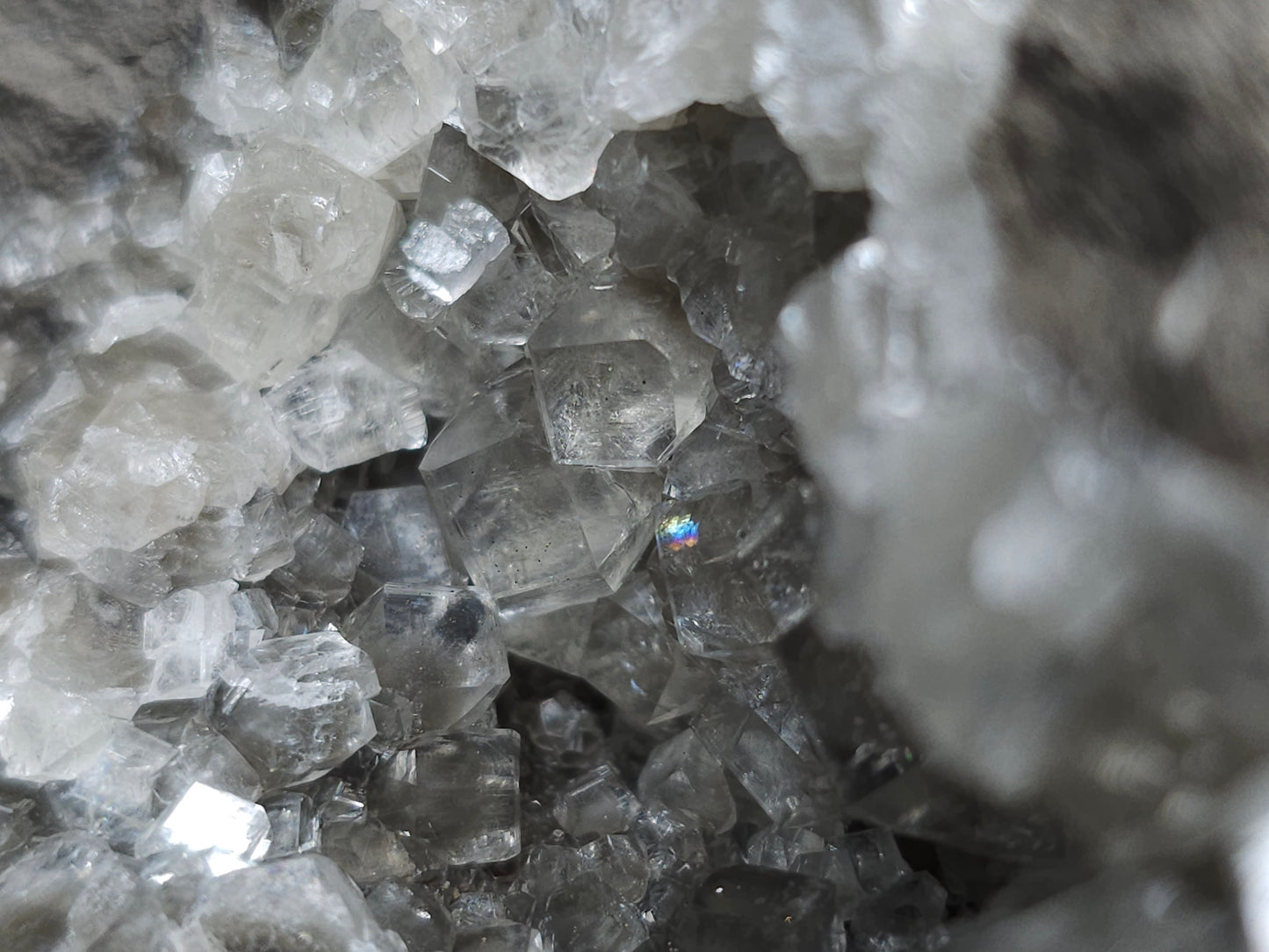#33131 Super clear Nailhead Spar Calcite geode with Chalcopyrite ore and multiple small fossils in the matrix